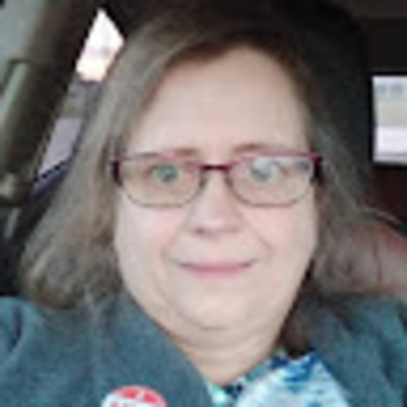 Meet your Posher, Linda - Picture 1 of 1